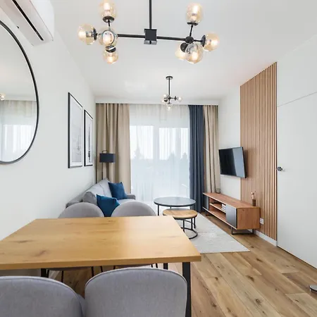 아파트 Przy Plazy Z Darmowymi Rowerami - By Perlowa Przystan Rent 시아노제티